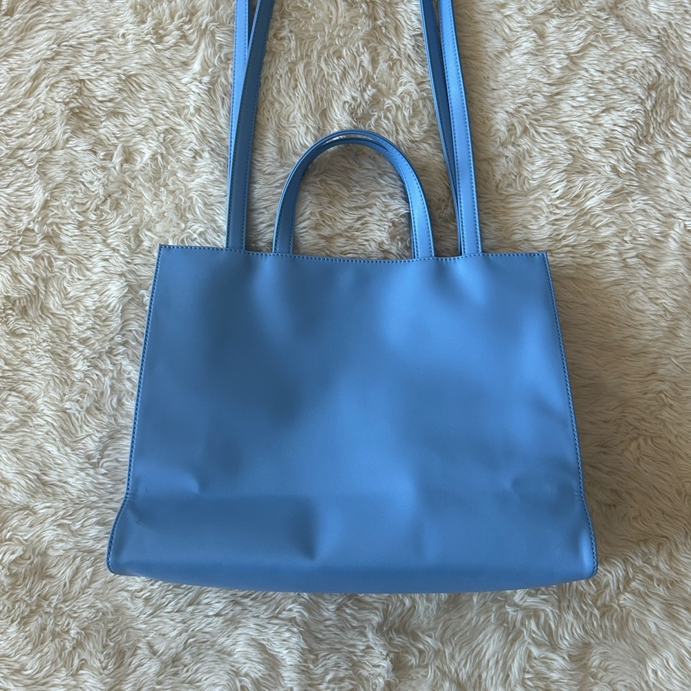Medium Telfar Bag - Picture 7 of 8